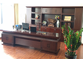 天?？偛棉k公家具